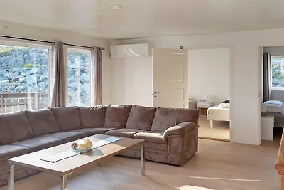 8 Personen Ferienhaus in Leka-By Traum