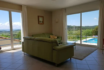 Elegante villa con piscina privata