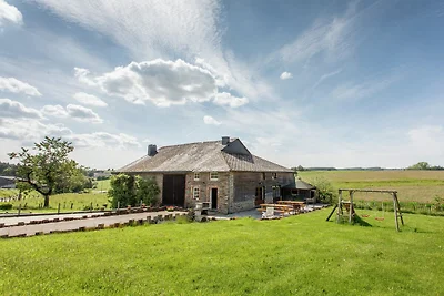 Schöner Bauernhof in Brisy mit Sauna