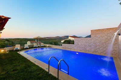 Villa in Achlades Kreta mit privatem Pool