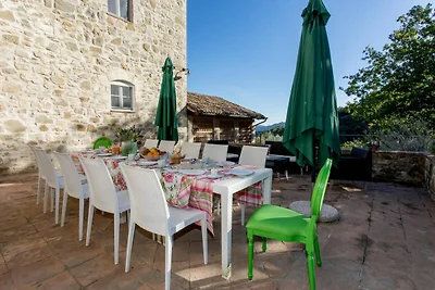 Gemütliche Wohnung mit Garten
