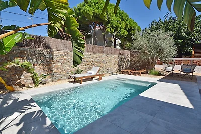 Villa for 4 persons in Costa Brava