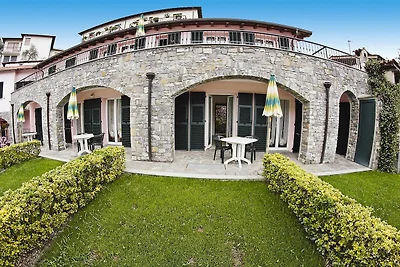 Appartamento a Castellaro con terrazzo