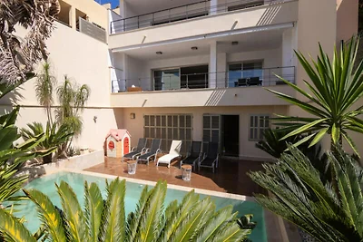 Villa in Muro mit Bergblick und Pool