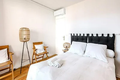 Wohnung in La Faviere mit Meerblick-Pool