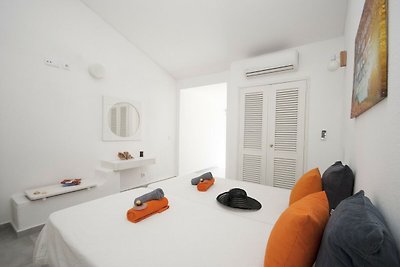 Villa met tuin nabij zee strand