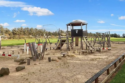 Accogliente cabina da campeggio a Lokken