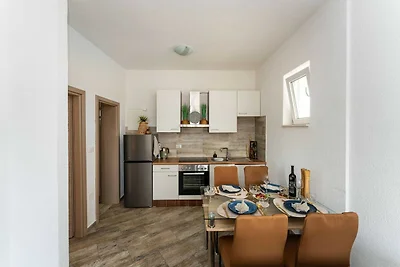 Ländliche Villa in der Nähe von Benkovac