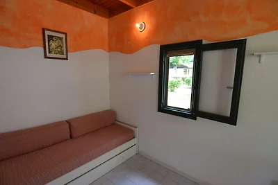 Geräumiger Bungalow mit AC in der Nähe des...