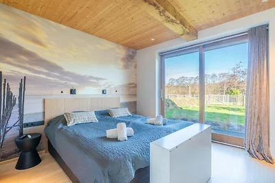 Moderne Villa für 6 Personen mit privatem Whi...