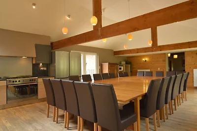 Casa vacanze a Libomont con sauna e jacuzzi