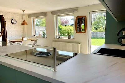 Entspannendes Ferienhaus in Strandnähe