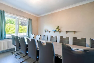 Villa mit Whirlpool in Borgloon