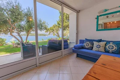 Lumbarda Resort Apartments - Comfort One Bedr...