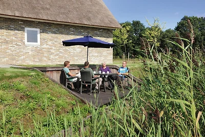 Reetgedeckte lux. Villa mit zwei Badezimmern,...