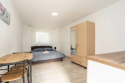 Guest Gouse Stipanovi Dvori - Three Bedroom A...