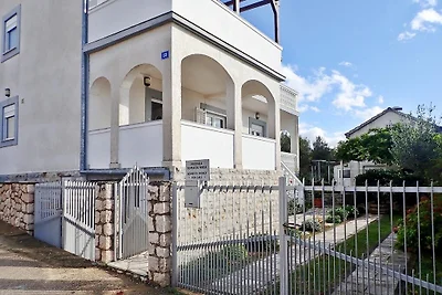 Apartment in Maslenica f�r 6 Personen
