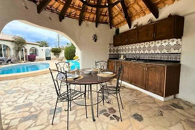 Villa in Mutxamel mit privatem Pool