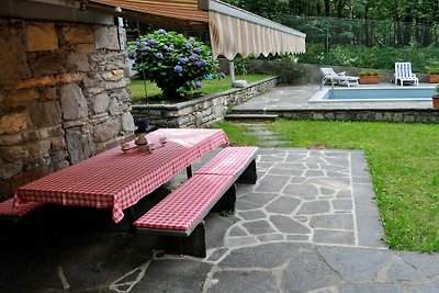 Typical, Romantic Tessiner Cottage