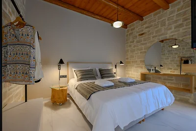 Villa in Prinos mit Pool und Bergblick