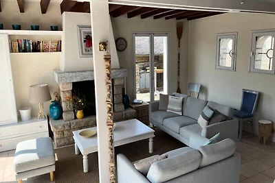 Residenzhaus im Stadtzentrum mit Parkplatz