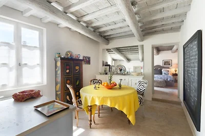 Verwarmd zwembad appartement in Uzès