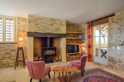 Accogliente chalet con piscina