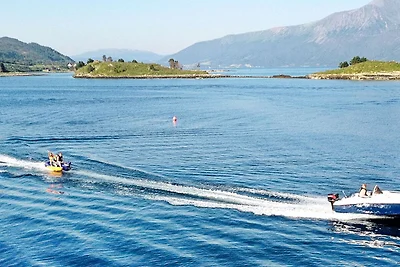 11 Personen Ferienhaus in Gullesfjord