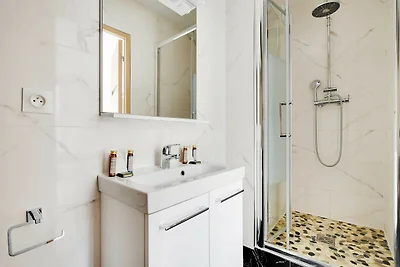 Appartamento autentico - 1BR/5P - La Villette