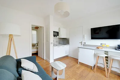 Gemütliche Wohnung -1BR-2P- Suresnes