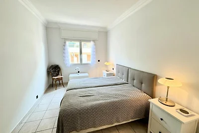 Apartment in Palm Beach in der Nähe von Moure...