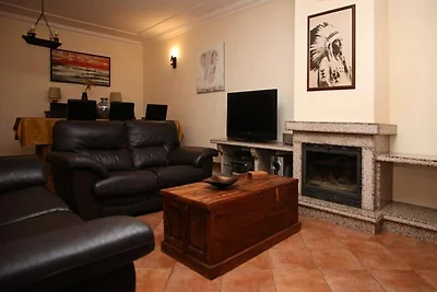 Villa vicino ad Albufeira con piscina e campo...