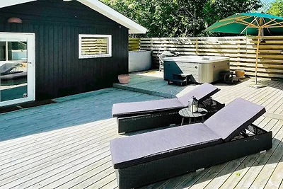 Ferienhaus für 8 Personen in Gilleleje
