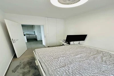 Moderne Wohnung, 300 m vom Strand entfernt