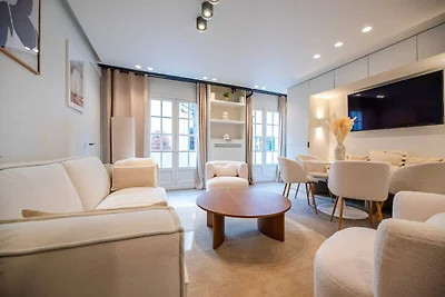 Elegantes Apartment - 2 Schlafzimmer, 6 Perso...