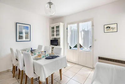 Huis in Tharon-Plage vlakbij het strand van...