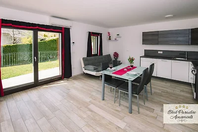 Bled Prestigious and Stylish Apartments - Sta...