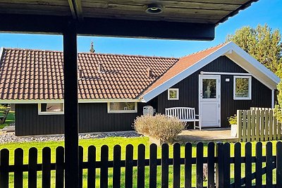 6 Personen Ferienhaus in Væggerløse-By Traum