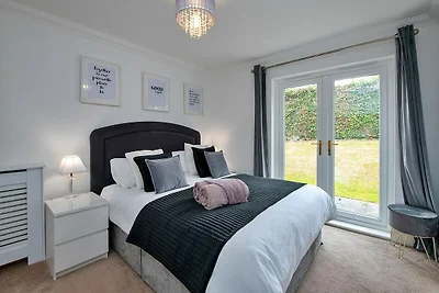 Appartement met 2 slaapkamers in Tenby, Geen...
