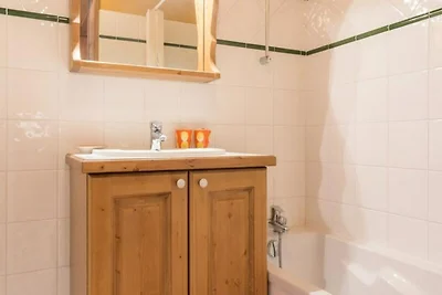 Wohnung in Saint Bernard mit Poolzugang