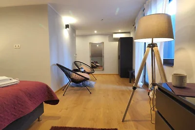 Apartments & Rooms Latin - Economy Double Roo...