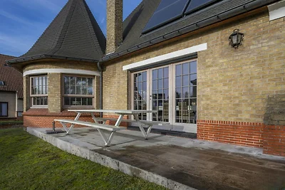 Renovierte Villa, in der Nähe des Meeres