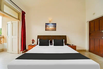 Super Townhouse Calangute - Baga Circle