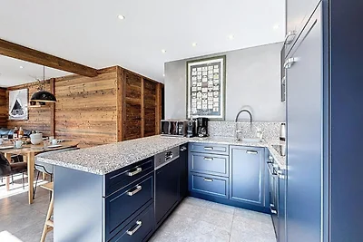 Apartment in den Alpen mit Jacuzzi-Terrasse