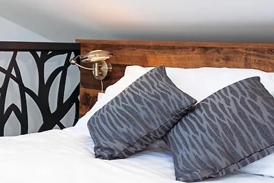 Capisanta Stone Cottage - One Bedroom Holiday...