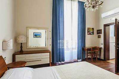 Grimaldi 8 Apartment