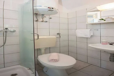Einladendes Studio-Apartment in Primošten