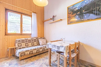 In der Nähe des Freizeitzentrums mit Terrasse