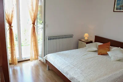 Apartment Siesta - Two-Bedroom Apartment with...