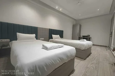 Residenza Bairhana Road Prayagraj